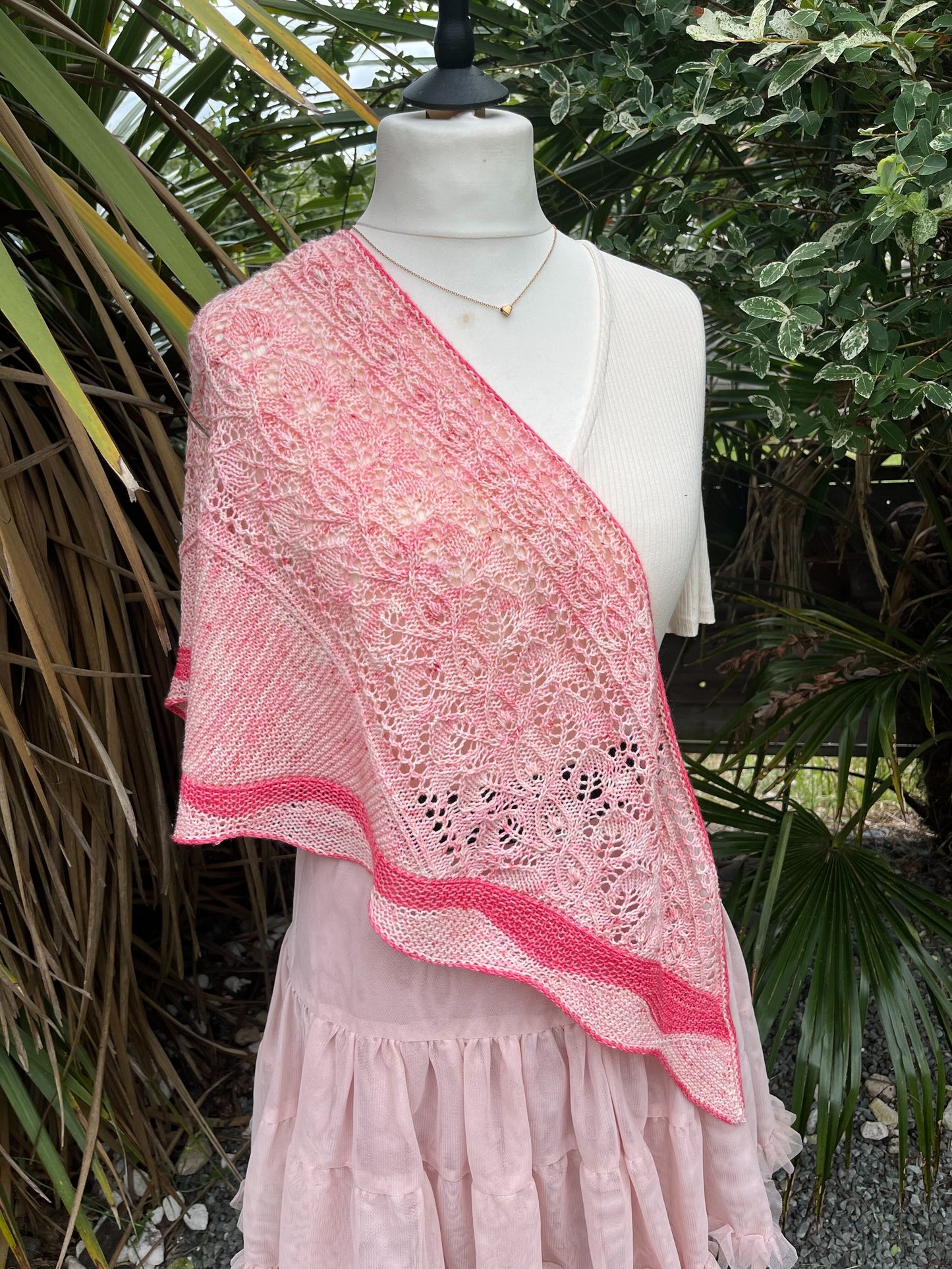 Châle Un Jardin de Camélias